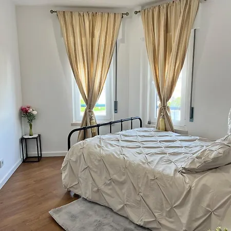 Appartement Passos Da Areia- Steps In The *